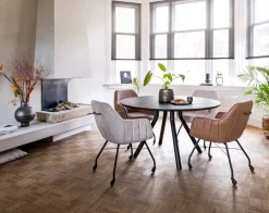 Best XOOON Arvada ronde eiken eettafel met zwart metalen poot 125cm