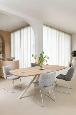 Best XOOON ARVADA tafel 250 x 110 cm - ovaal - centrale poot Nebbia