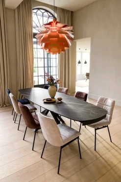 Outlet XOOON Aurora velours eetkamerstoel met zwart metalen frame