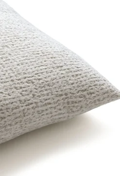 Outlet XOOON BeautiQ - Chic kussen 60x60cm in de kleur Crème - COCOmaison