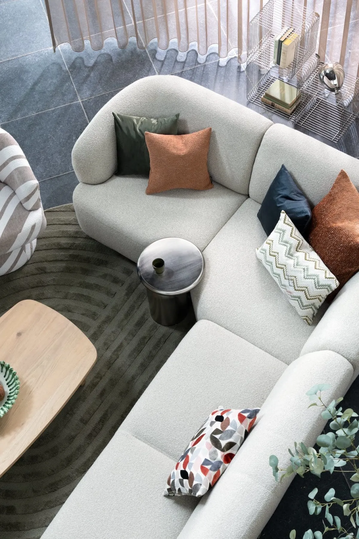 Outlet XOOON BeautiQ - Class kussen 45x45cm in de kleur Olijf - COCOmaison