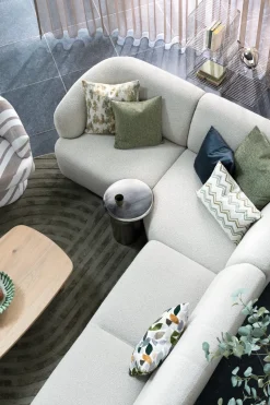 XOOON BeautiQ - Elite kussen 40x60cm in de kleur Olijf - COCOmaison