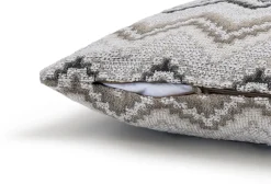 Best XOOON BeautiQ - Lush kussen 40x60cm in de kleur Antraciet