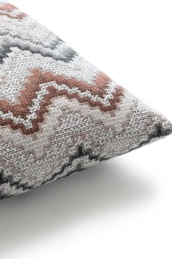 Clearance XOOON BeautiQ - Lush kussen 40x60cm in de kleur Koper - COCOmaison