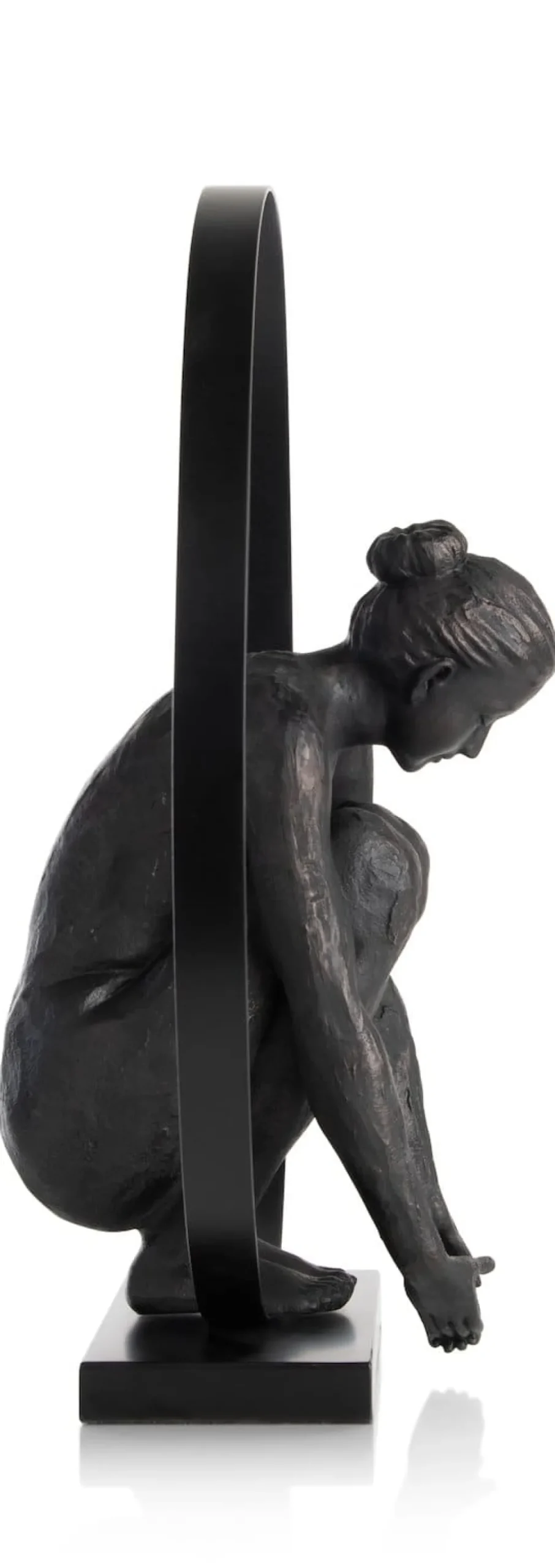 New XOOON Circle Lady beeld H54cm in de kleur Zwart - COCOmaison