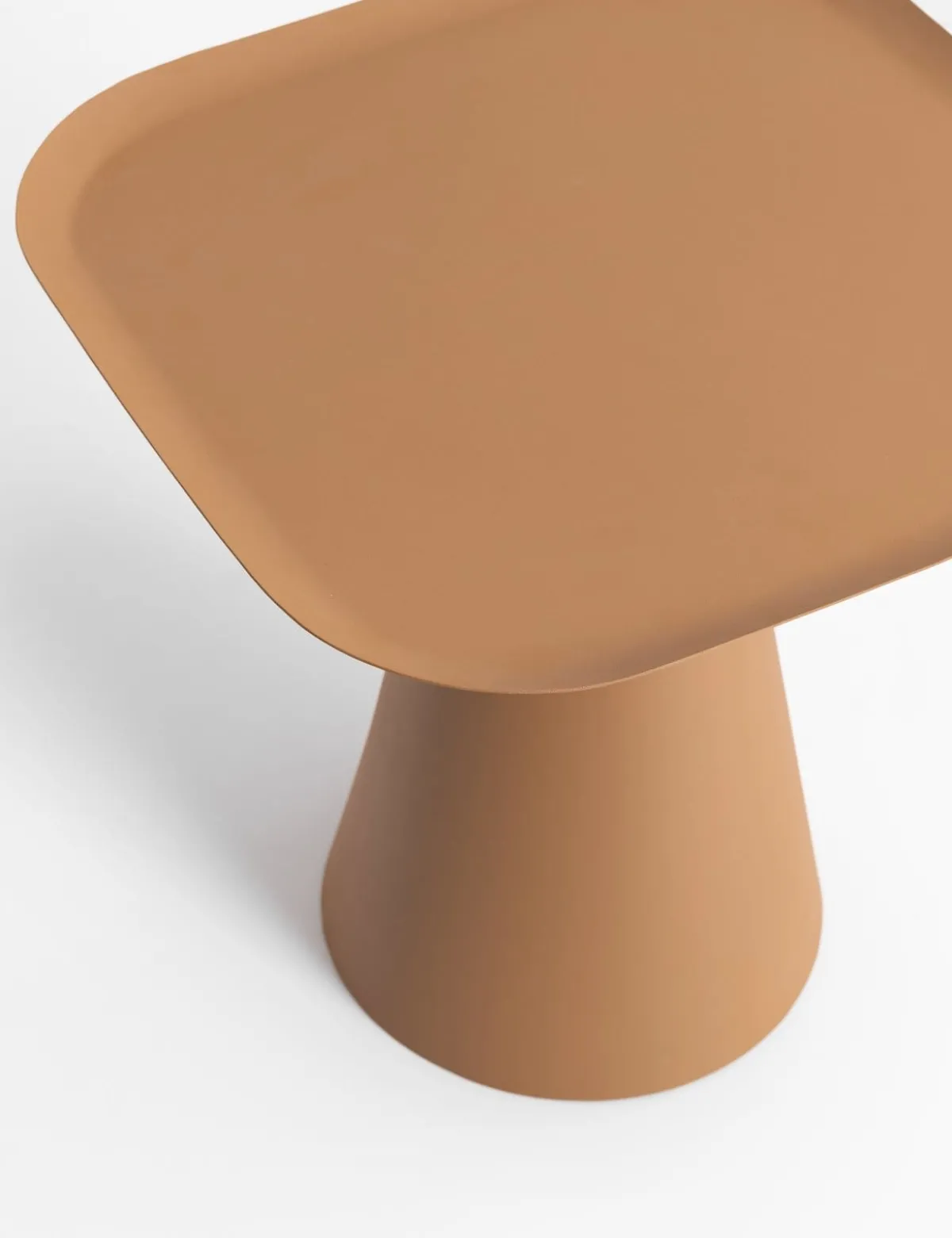 Best XOOON COCOmaison, Leah bijzettafel H50cm - Bruin