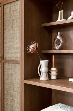 Discount XOOON Kiki vaas H13,5cm in de kleur Beige - COCOmaison