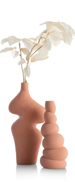 Hot XOOON Maria vaas H30,5cm in de kleur Terra Cotta - COCOmaison