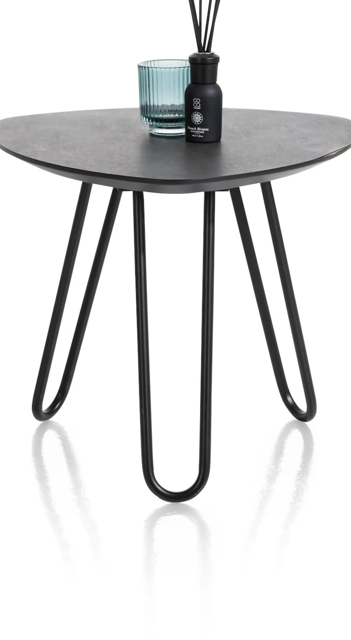 Discount XOOON Masura bijzettafel met zwart metalen poot 53,5x52,5cm