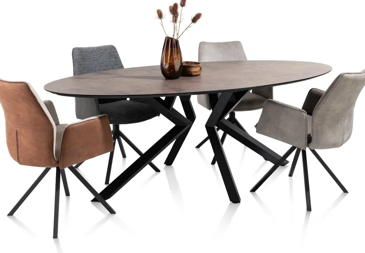 Online XOOON Masura ellipsvormige eettafel met zwarte metalen poot 180x100cm