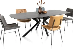 Sale XOOON Masura ovale eettafel met zwarte metalen poot 240x110cm
