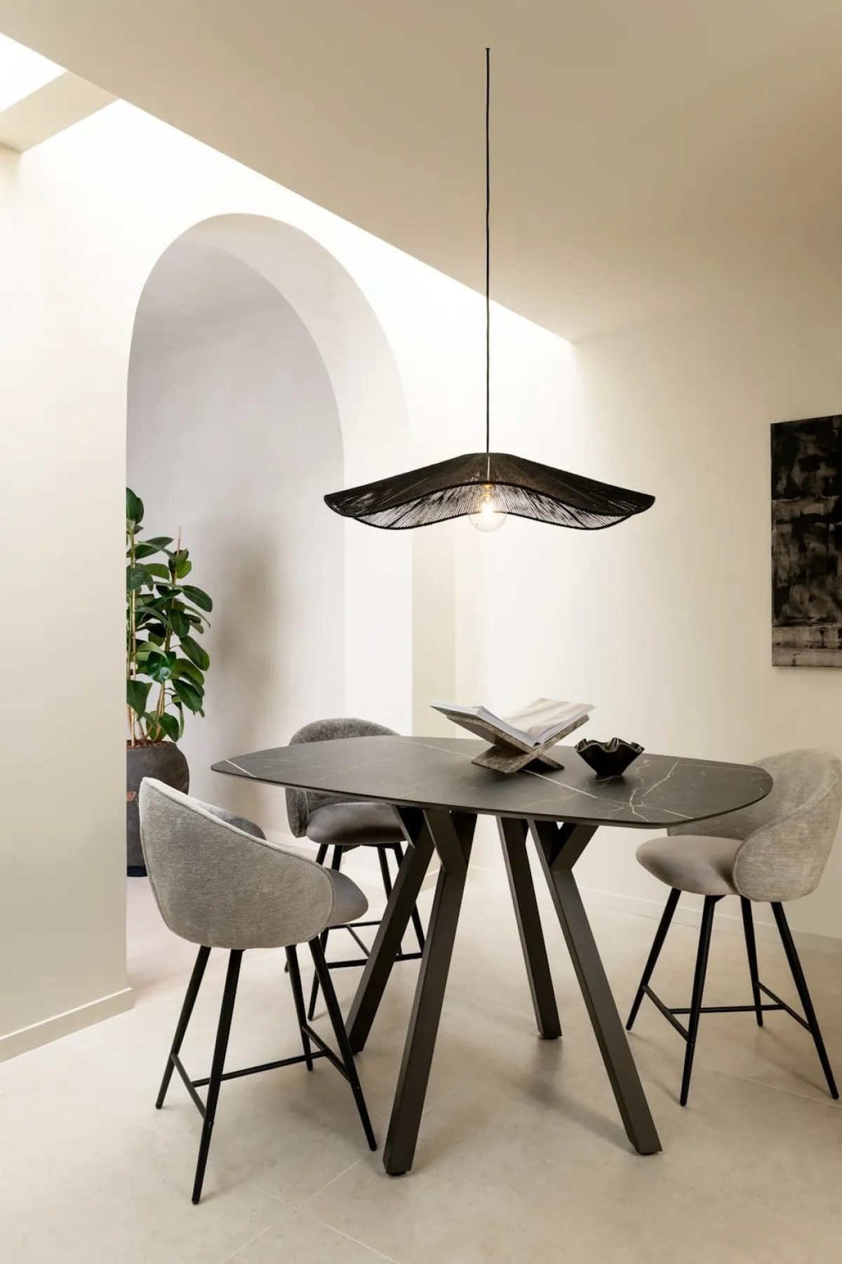 Discount XOOON MINATO bartafel - ellips - 240 x 110 cm (h: 92 cm) - lichtgrijs