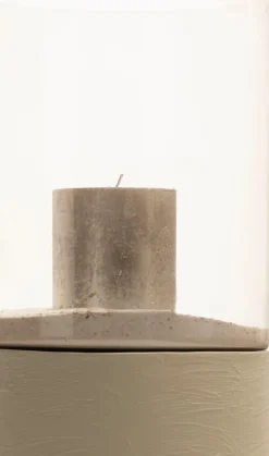 Online XOOON Reza windlicht (H74cm) in de kleur Taupe - COCOmaison