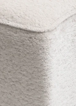 XOOON Roan poef maan (H44cm) in de kleur Creme - COCOmaison