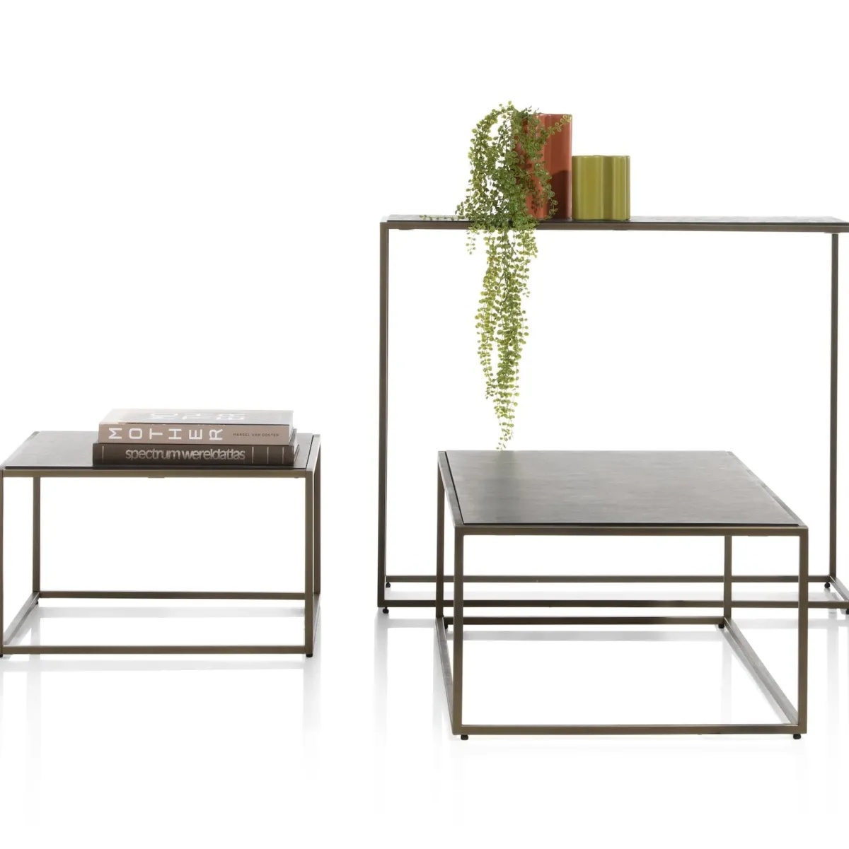 New XOOON Stand Up bijzettafel in de kleur Goud - COCOmaison