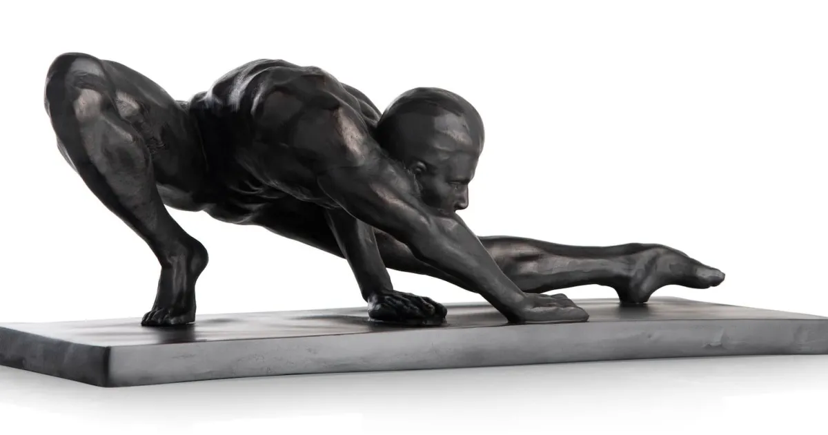 XOOON Stretching beeld H19cm in de kleur Zwart - COCOmaison