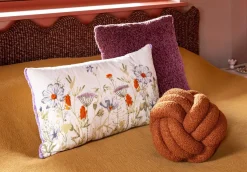 Sale XOOON Teddy kussen 45x45cm in de kleur Rood - COCOmaison