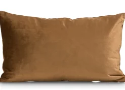 Online XOOON Timeless Scarlett kussen in de kleur Geel - COCOmaison