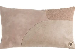 Online XOOON Timeless Scarlett kussen 30x50cm in de kleur Camel - COCOmaison