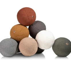 Hot XOOON Timeless Scott kussen dia 25cm in de kleur Beige - COCOmaison