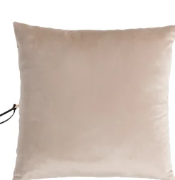 Online XOOON Timeless Sofia kussen 45x45cm in de kleur Camel - COCOmaison